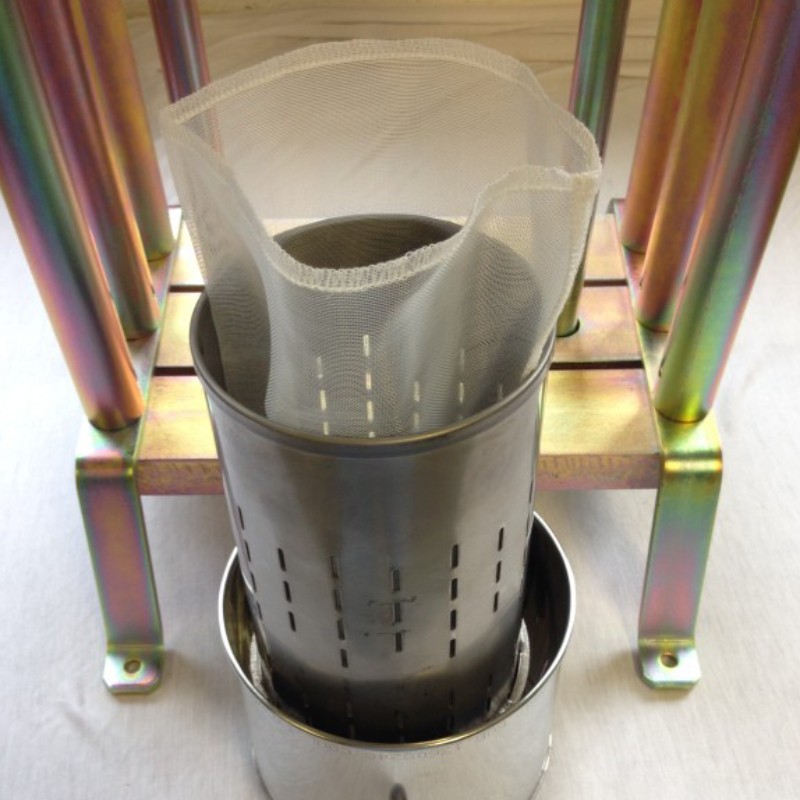 Passoire à Huile ADWOLT Inox 1,2L - Avec Filtre Et Bec Verseur, Réutilisable