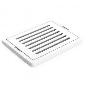 Planche à pain blanche en polyéthylène haute densité (PEHD) 40x30x2,5. Récupération des miettes en enlevant la grille amovible.